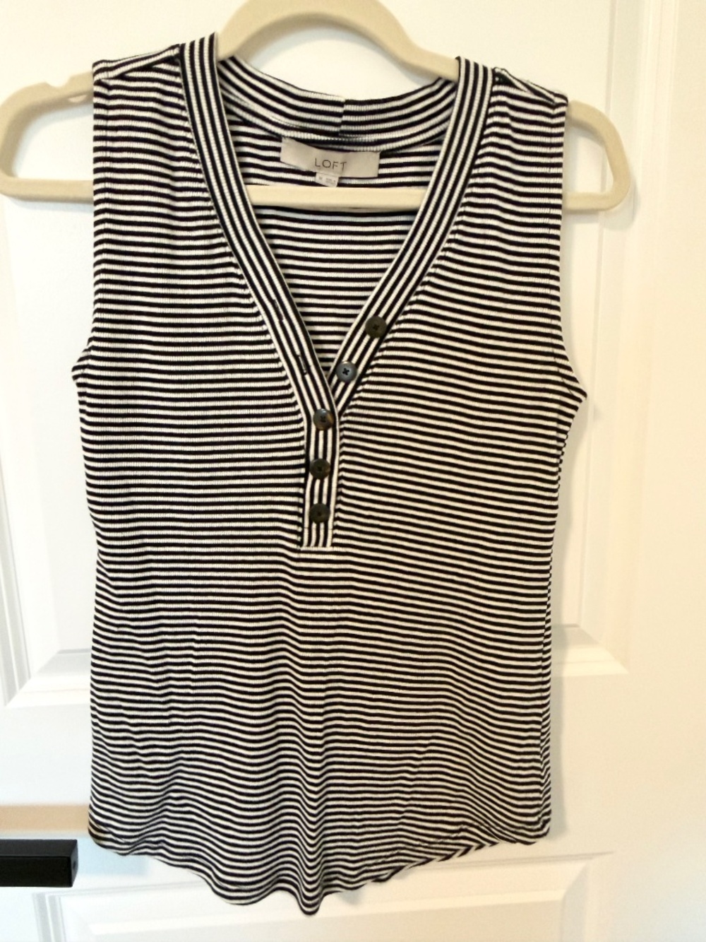 LOFT Black and White Ribbed Polo Tank Top Size Medium